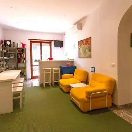 לינה וארוחת בוקר Pascia